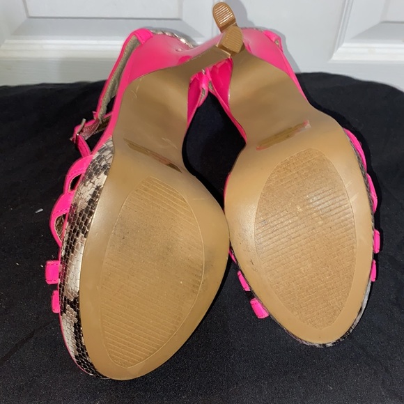 Qupid Neon Pink Lycra & Python Platform Pumps sz7 - Picture 4 of 5
